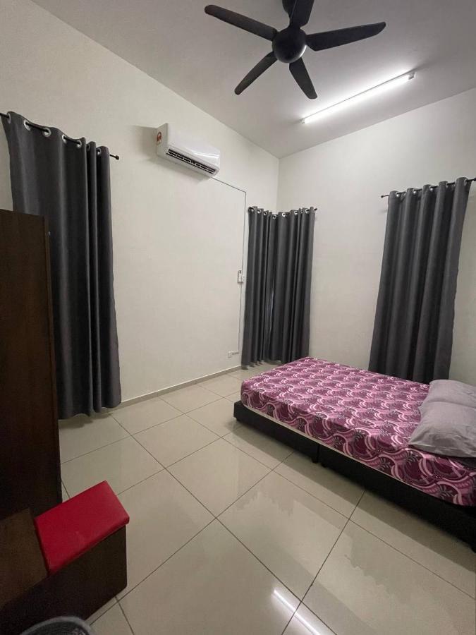 Bungalow Homestay Jasin Malacca Bagian luar foto